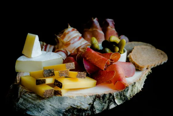 Plat apéro "Fromages et salaisons" (1 personne)